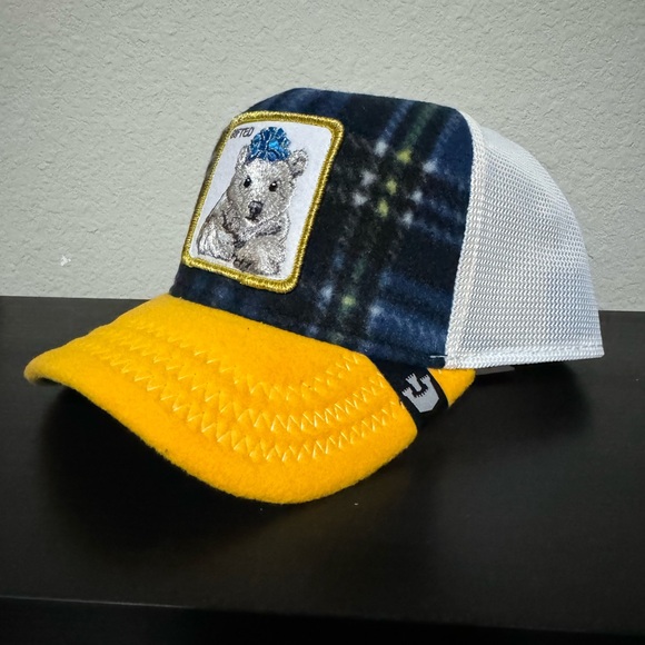 Goorin Bros Trucker Ugly Christmas Sweater capsule “So Talented" Gifted Bear - Picture 2 of 8